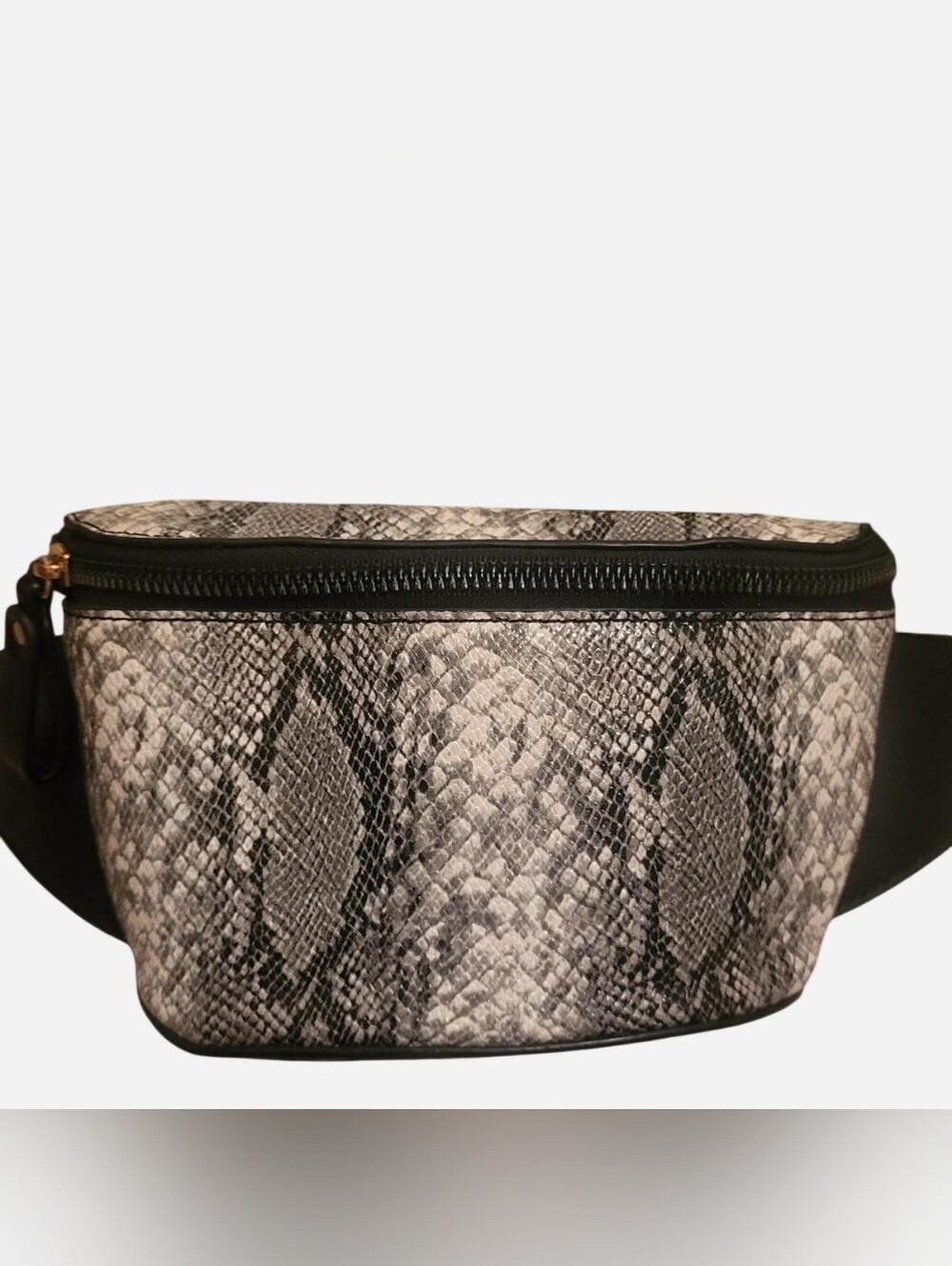 Snake-Print Women's Crossbody Bag/Fanny Pack - Gray & Black
